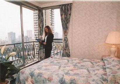 Tropicana Suite Hotel Ванкувър Стая снимка
