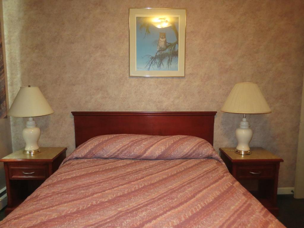 Tropicana Suite Hotel Ванкувър Стая снимка